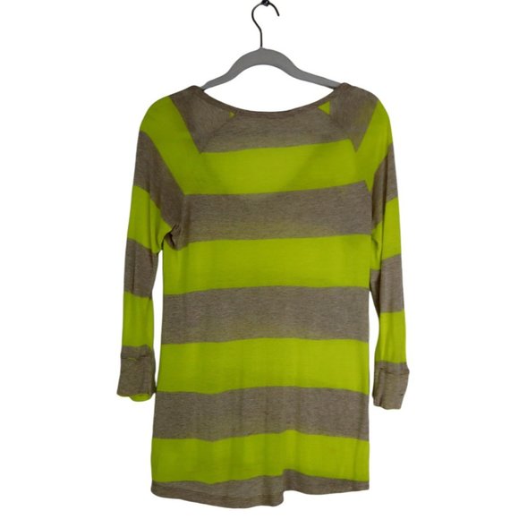 Soft Joie Women's Size XS Apollo Striped Long Sleeve Shirt Top Scoop Neck Rayon - Picture 2 of 5